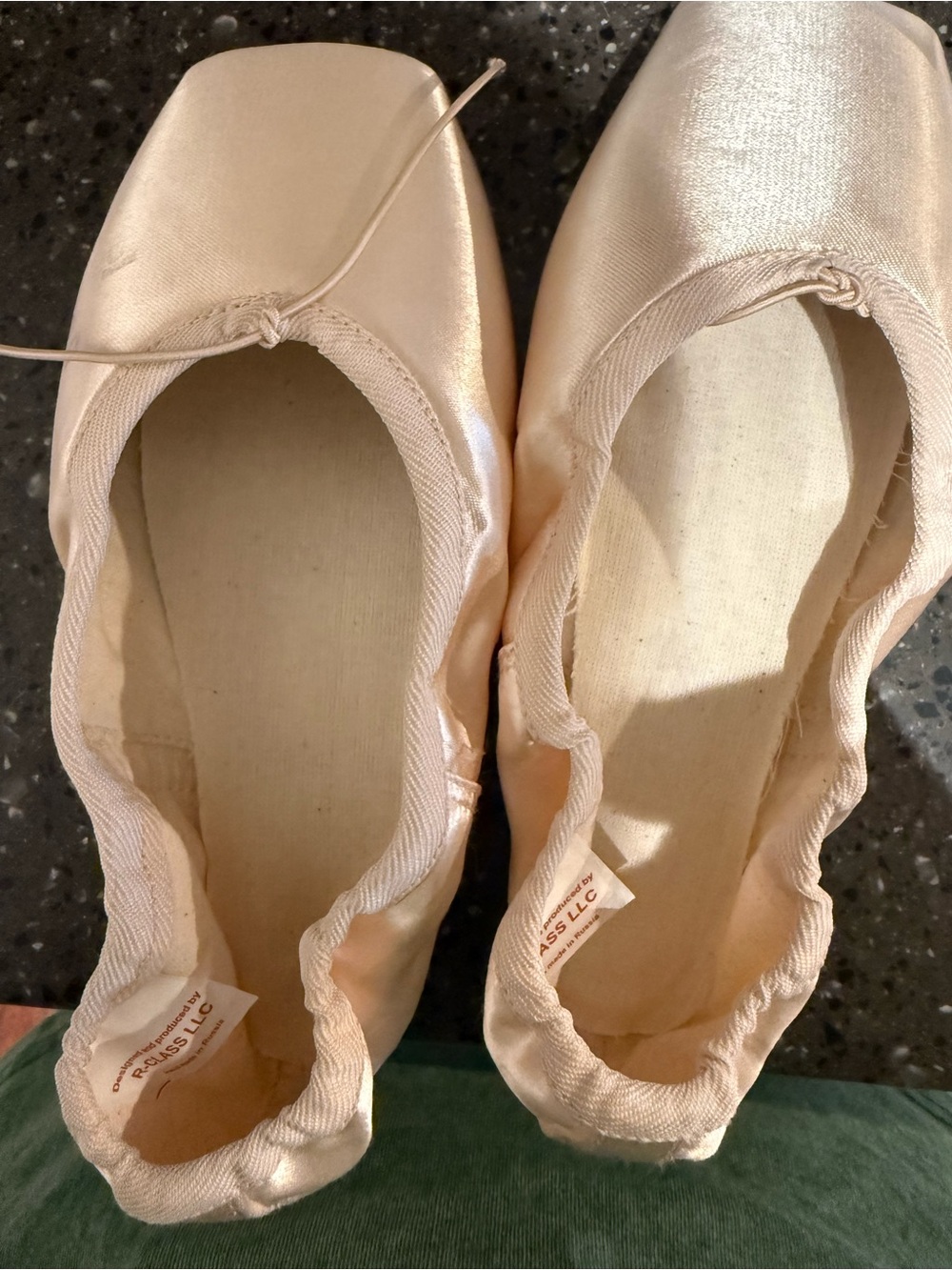 Suffolk Reign Pointe Shoes